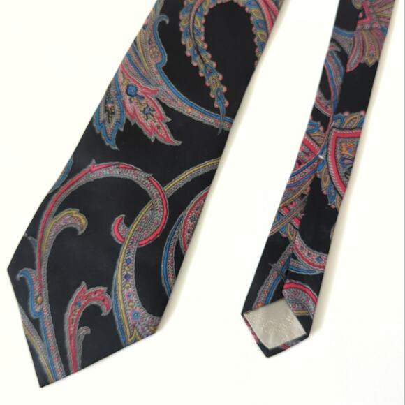 Christian Dior Necktie 100% Silk Made in USA Multi Color Blue Black Red Paisley - Picture 1 of 7